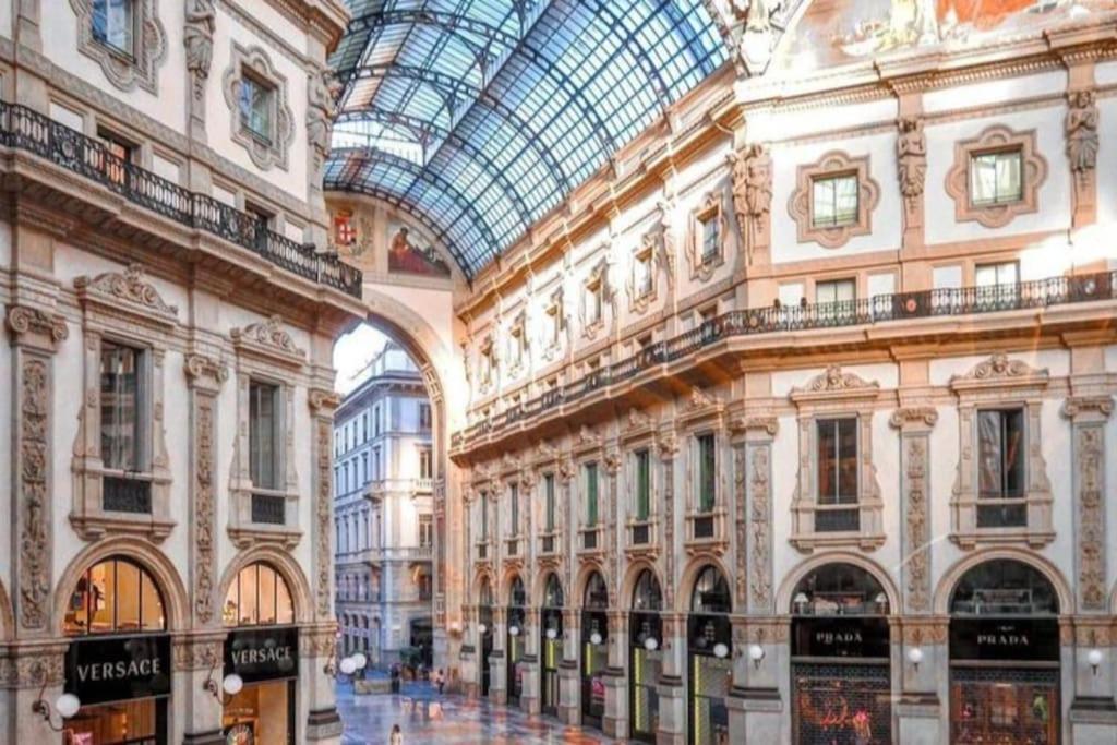 Ad Un Passo Dal Duomo Elegante Appartamento Wifi Милан Экстерьер фото